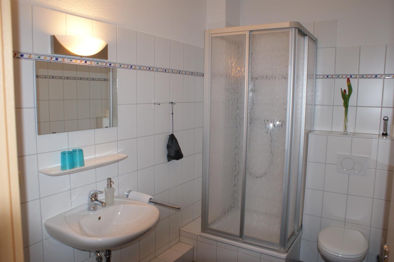 Pension Zum Leuchtturm Bastorf Екстериор снимка