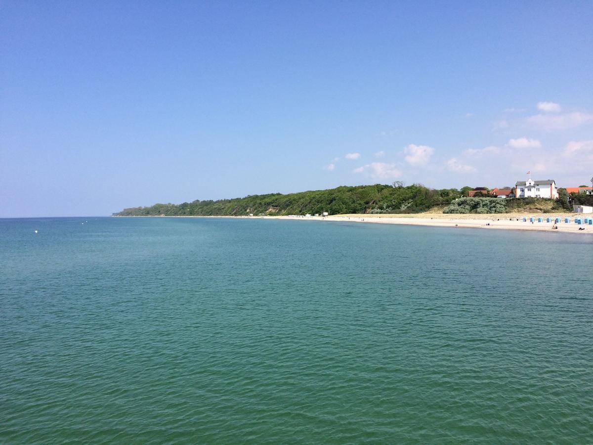 Pension Zum Leuchtturm Bastorf Екстериор снимка