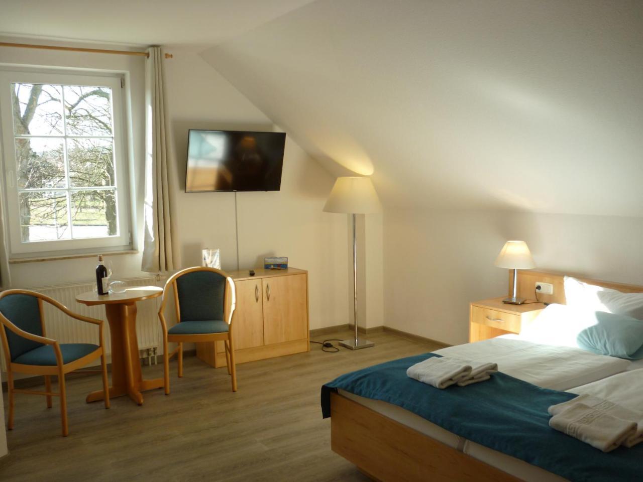 Pension Zum Leuchtturm Bastorf Екстериор снимка