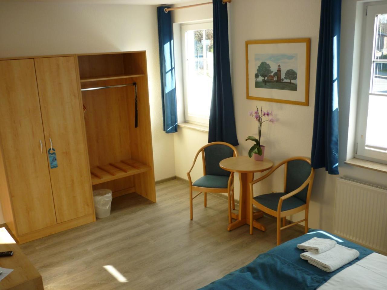 Pension Zum Leuchtturm Bastorf Екстериор снимка